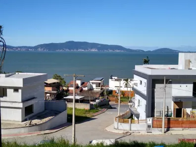 Lote/Terreno à venda, 360m² no Ponta de Baixo, São José