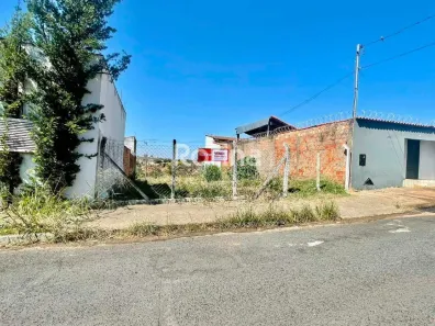 Lote/Terreno à venda, 250m² no Cidade Jardim, Uberlândia