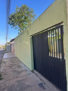 Casa com 2 Quartos à venda, 93m² no Santa Maria, Brasília