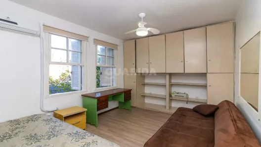 Apartamento com 2 Quartos para alugar, 29m² no Centro Histórico, Porto Alegre