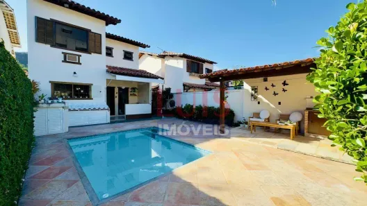 Casa com 3 Quartos à venda, 180m² no Piratininga, Niterói