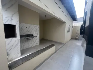 Casa com 3 Quartos à venda, 132m² no Segismundo Pereira, Uberlândia