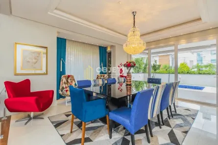 Casa com 4 Quartos à venda, 314m² no Igara, Canoas