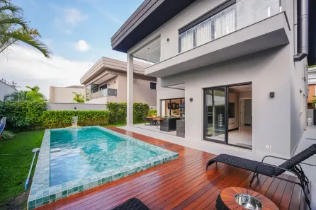 Casa de Condomínio com 4 Quartos à venda, 372m² no Alphaville, Santana de Parnaíba