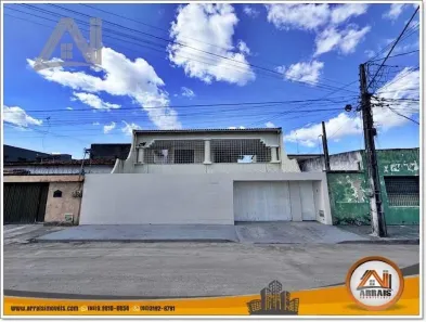 Casa com 6 Quartos para alugar, 389m² no Montese, Fortaleza