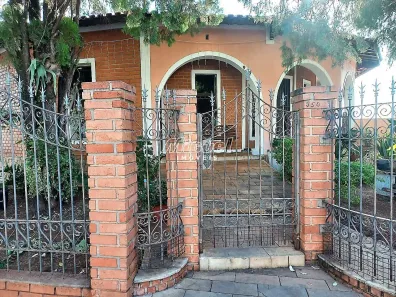 Casa com 4 Quartos para alugar, 354m² no Vila Rezende, Piracicaba