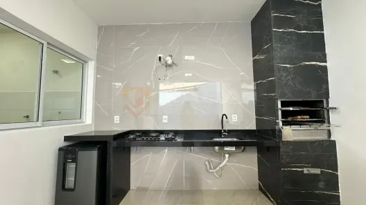 Sobrado com 3 Quartos à venda, 160m² no Planície da Serra, Serra