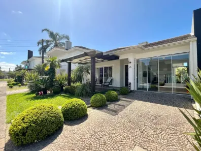 Casa de Condomínio com 3 Quartos à venda, 155m² no , Capão da Canoa