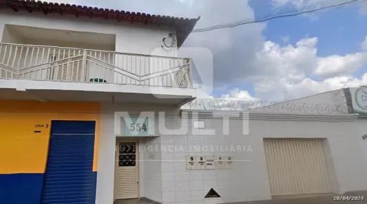 Casa com 3 Quartos para alugar, 200m² no Planalto, Uberlândia