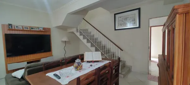 Casa com 2 Quartos à venda, 120m² no Casa de Pedra, Volta Redonda