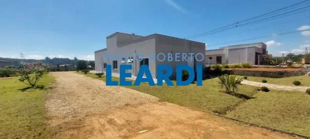 Casa de Condomínio com 2 Quartos à venda, 230m² no Residencial e Industrial Campo Alegre, Poços de Caldas