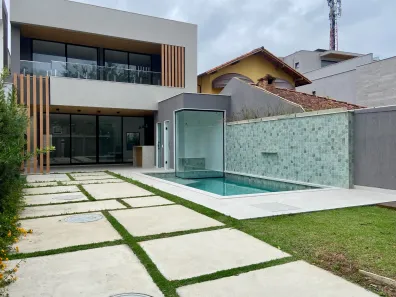 Casa com 5 Quartos à venda, 350m² no Barra da Tijuca, Rio de Janeiro