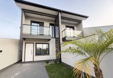 Sobrado com 2 Quartos à venda, 84m² no Forquilhinha, São José