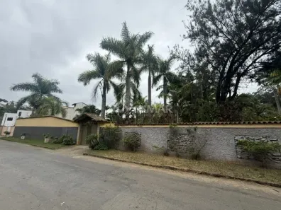 Casa com 3 Quartos à venda, 365m² no Novo Horizonte, Juiz de Fora