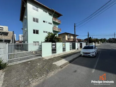 Apartamento com 2 Quartos para alugar, 50m² no Santo Antônio, Joinville