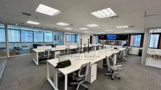 Sala Comercial para venda ou aluguel, 206m² no Cidade Monções, São Paulo