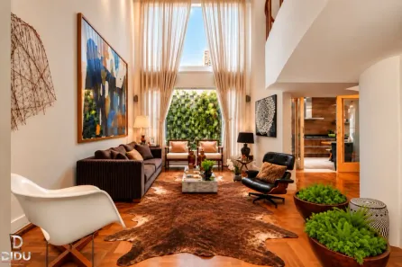 Casa com 4 Quartos para alugar, 323m² no Santo Amaro, São Paulo