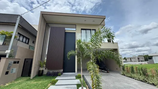 Casa de Condomínio com 4 Quartos à venda, 232m² no Setor Pai Eterno, Trindade