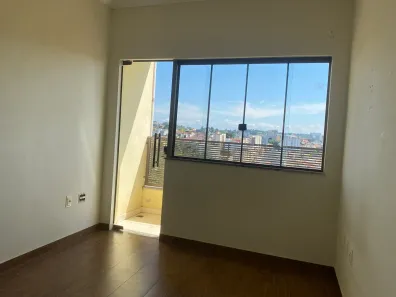 Apartamento com 3 Quartos para alugar, 120m² no Jardim Eldorado, Conselheiro Lafaiete