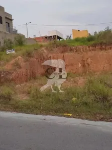Lote/Terreno à venda, 175m² no Cruz das Almas, Araçariguama