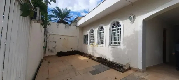 Casa com 3 Quartos à venda, 300m² no Jardim Guarani, Campinas