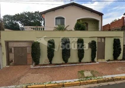 Casa com 3 Quartos à venda, 244m² no Jardim Brasília, Piracicaba