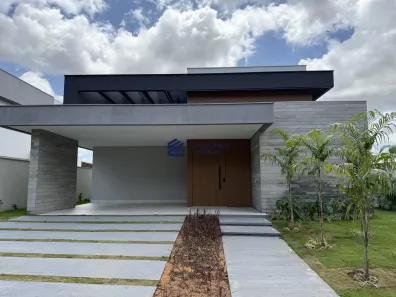 Casa de Condomínio com 4 Quartos à venda, 243m² no Cajupiranga, Parnamirim