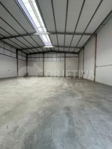 Galpão/Depósito/Armazém para alugar, 460m² no Marta Helena, Uberlândia