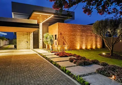 Casa de Condomínio com 4 Quartos à venda, 360m² no Jardim São Paulo, Maringá