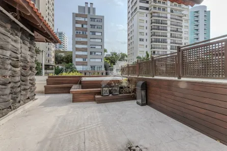 Casa de Condomínio com 3 Quartos à venda, 271m² no Três Figueiras, Porto Alegre