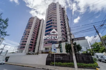 Apartamento com 5 Quartos à venda, 256m² no Lagoa Nova, Natal