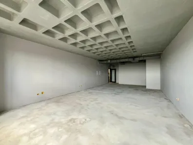 Sala Comercial para alugar, 71m² no Zona Armazém, Maringá