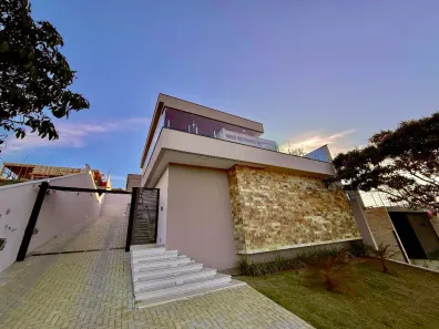 Casa de Condomínio com 3 Quartos à venda, 230m² no Cruzeiro de Santo Antônio, Juiz de Fora