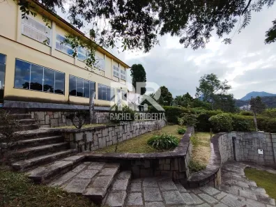 Casa com 6 Quartos à venda, 330m² no Golfe, Teresópolis