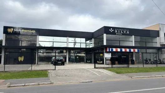 Ponto Comercial para alugar, 67m² no Pineville, Pinhais