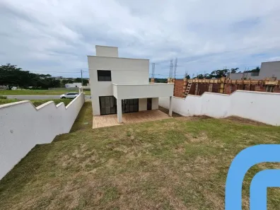 Casa de Condomínio com 3 Quartos à venda, 150m² no Jardins Nápoles, Senador Canedo