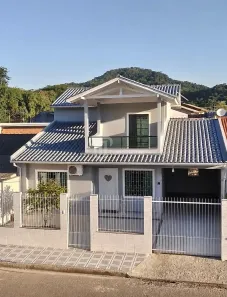 Casa com 3 Quartos à venda, 174m² no São Sebastião, Palhoça