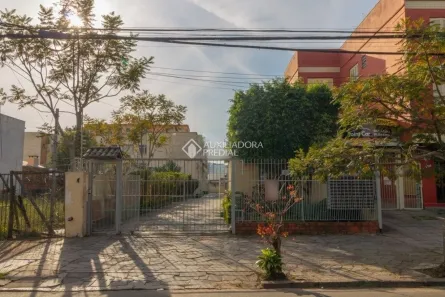 Apartamento com 2 Quartos para alugar, 59m² no Camaquã, Porto Alegre