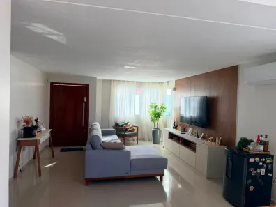 Casa com 3 Quartos à venda, 198m² no Lagoa, Macaé