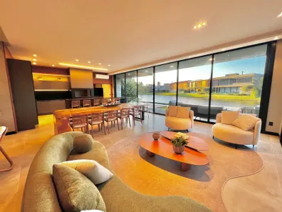 Casa de Condomínio com 6 Quartos à venda, 439m² no XANGRI-LÁ, Xangri-lá