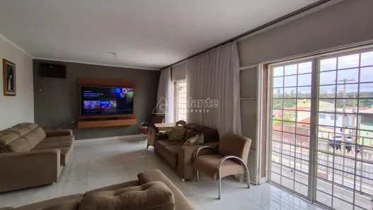 Sobrado com 3 Quartos à venda, 259m² no Vila Nogueira, Campinas