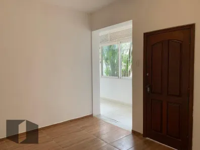 Apartamento com 2 Quartos para alugar, 71m² no Urca, Rio de Janeiro