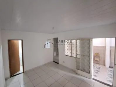 Casa com 1 Quarto para alugar, 60m² no Senador Vasconcelos, Rio de Janeiro