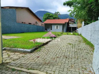 Casa com 2 Quartos à venda, 80m² no Mar Verde II, Caraguatatuba