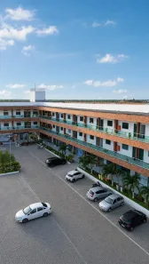 Apartamento com 2 Quartos para alugar, 75m² no , Barreirinhas