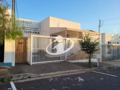Imóvel Comercial para alugar, 180m² no Martins, Uberlândia