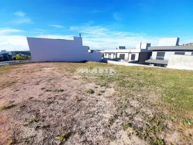 Lote/Terreno à venda, 300m² no Roncáglia, Valinhos