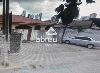Casa com 1 Quarto à venda, 1610m² no Lagoa Nova, Natal