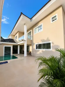 Casa de Condomínio com 4 Quartos para venda ou aluguel, 300m² no Vargem Pequena, Rio de Janeiro