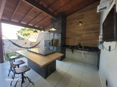 Casa de Condomínio com 3 Quartos à venda, 129m² no Granja dos Cavaleiros, Macaé